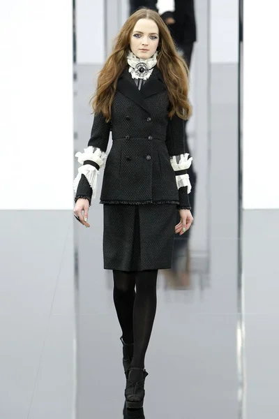 Look 6